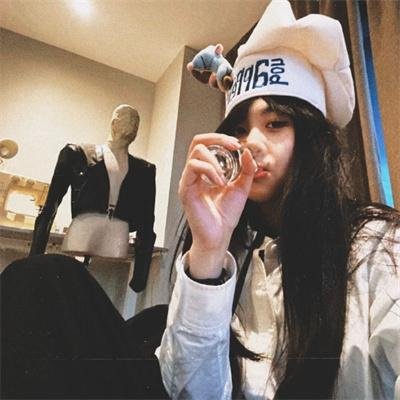 这个废柴有点强